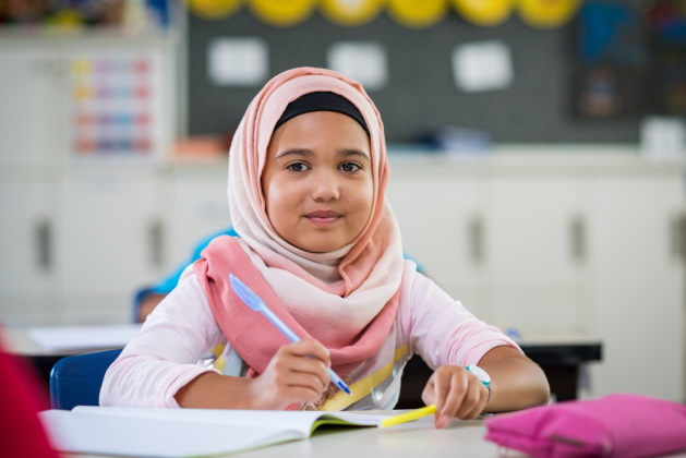 كيف أتعلّم العربية أونلاين؟
